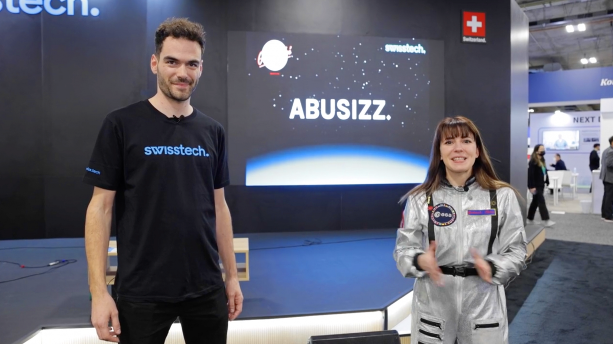 Galactic Chloé interviews Abusizz