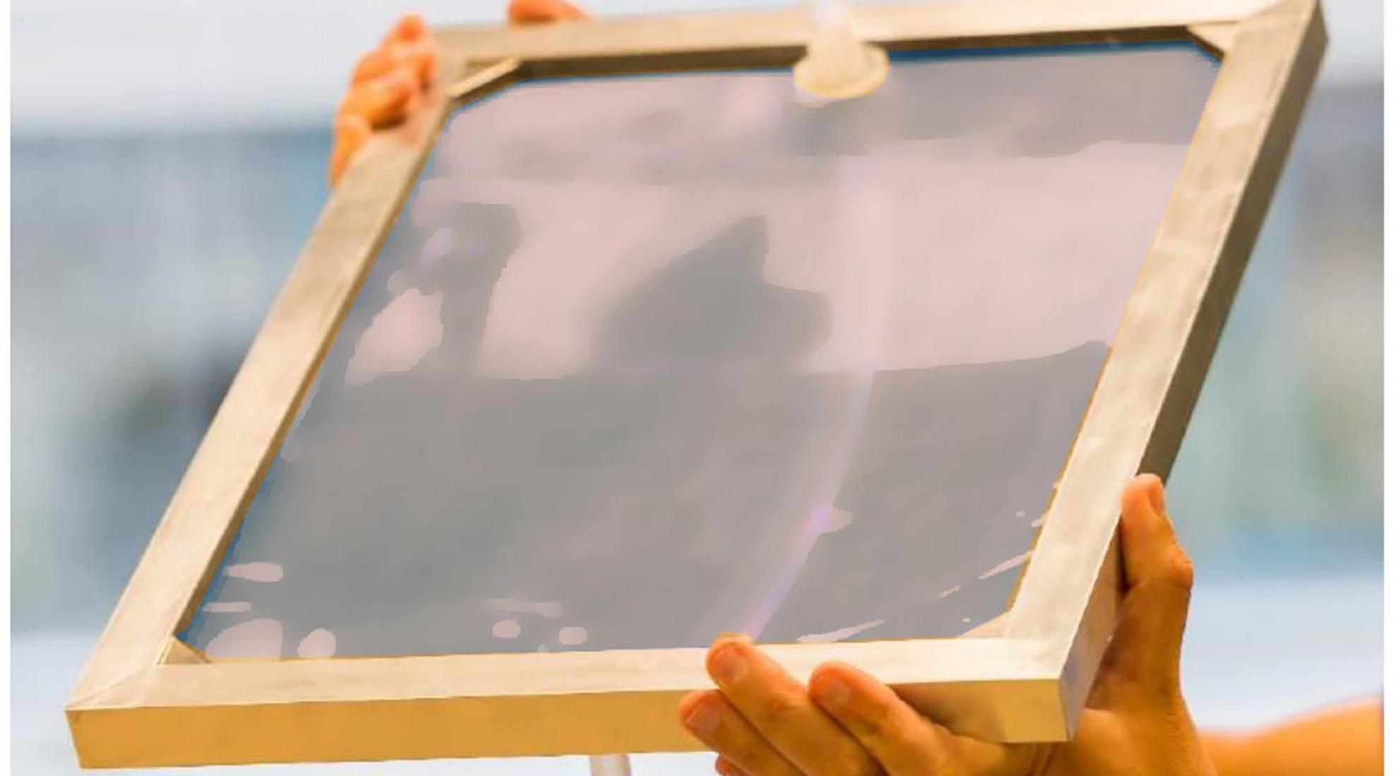 filter powered entirely by solar energy purifies contaminated water