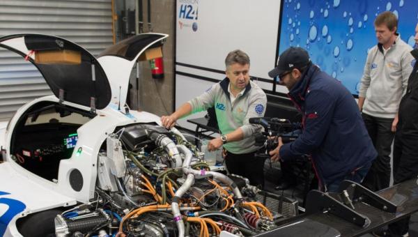 future of Swiss transport is hydrogen-powered